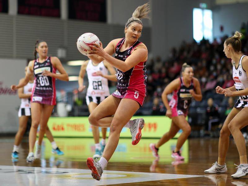 The Adelaide Thunderbirds remain in the race for Super Netball finals after beating Collingwood.